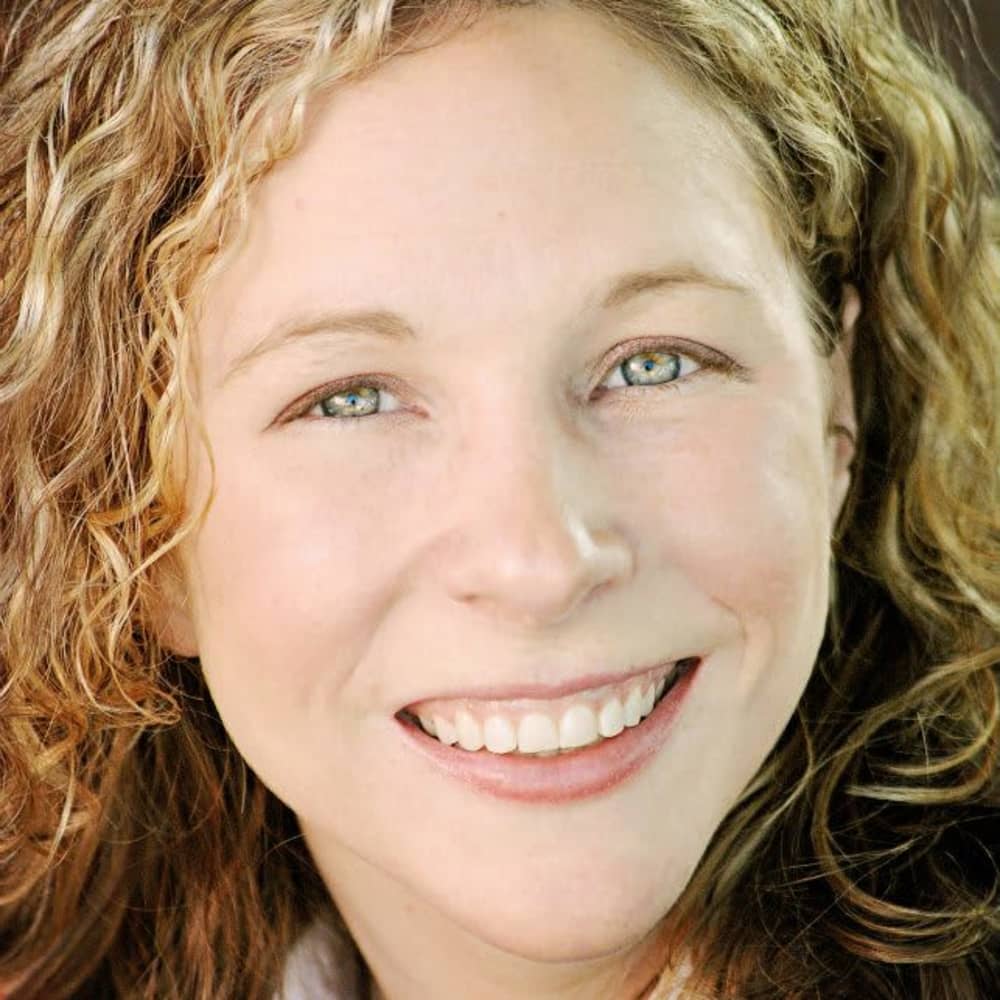 careers with an mfa in creative writing portrait of Heather Mullinix