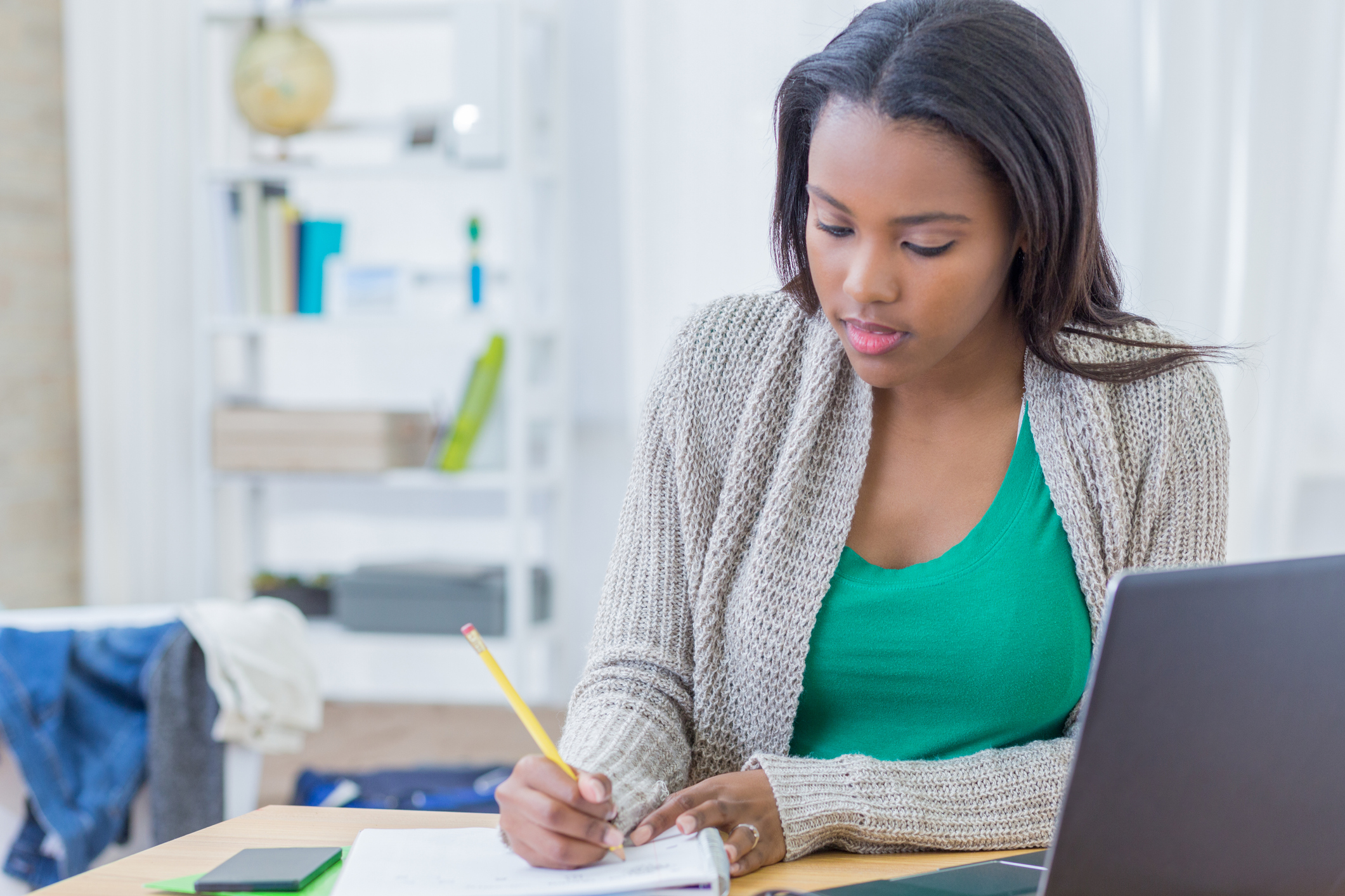 start-writing-with-these-10-best-college-essay-books-bestcolleges