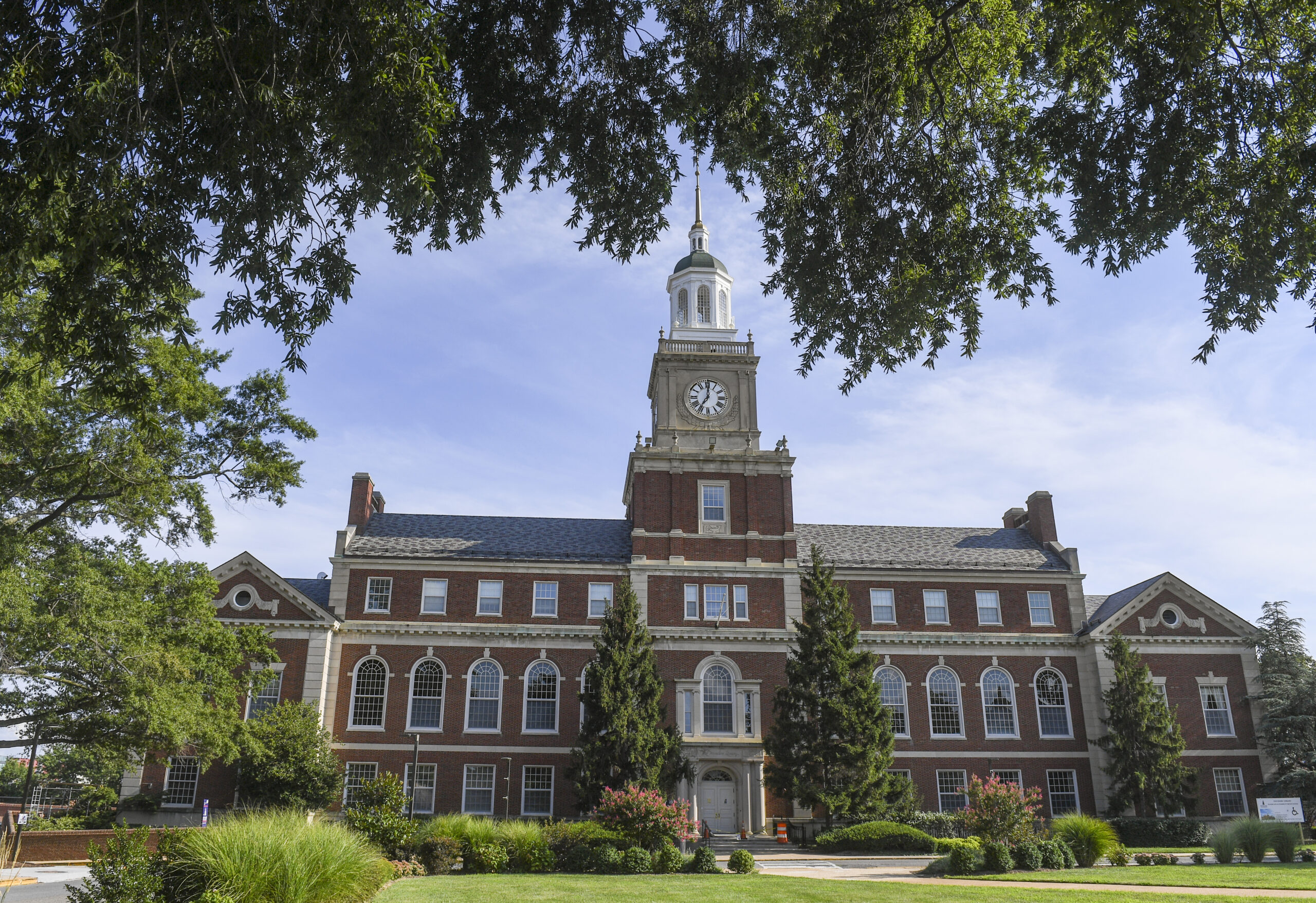 Card Thumbnail - Howard University Students Protest Unsafe Housing Conditions