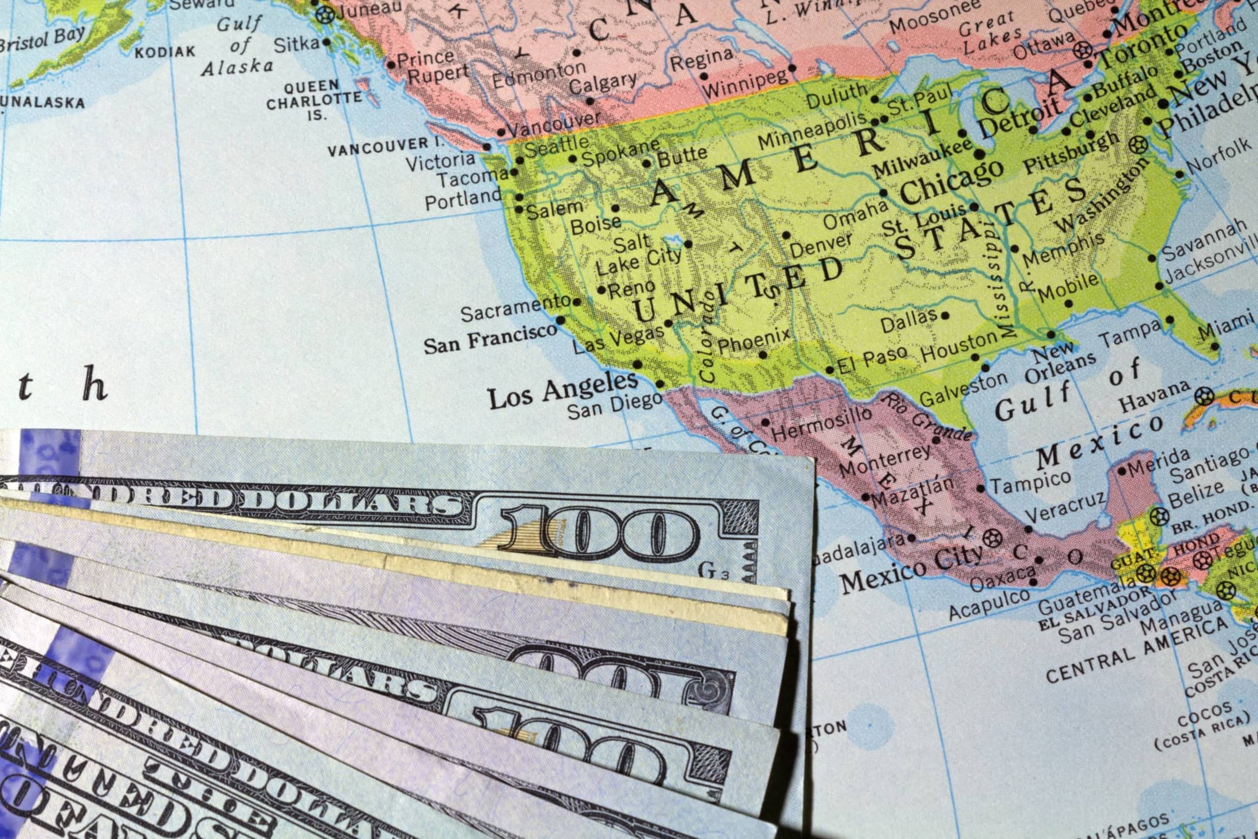 Card Thumbnail - The Student’s Guide to In-State vs. Out-of-State Tuition